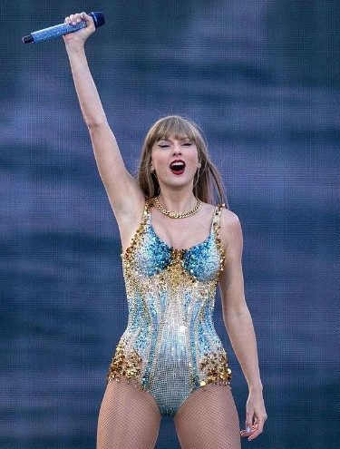 TaylorSwift